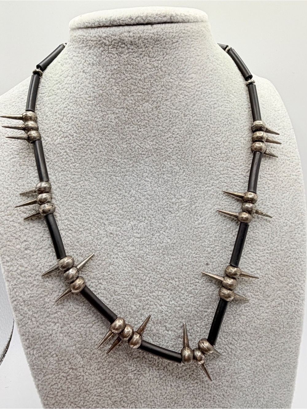 Black and Silver Spike Bead Necklace for Women - Picture 5 of 9
